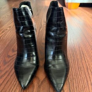 Stradivarius ankle boots